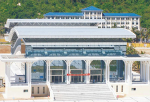 某部國防大禮堂（含大型建筑幕墻、鋼結構工程
